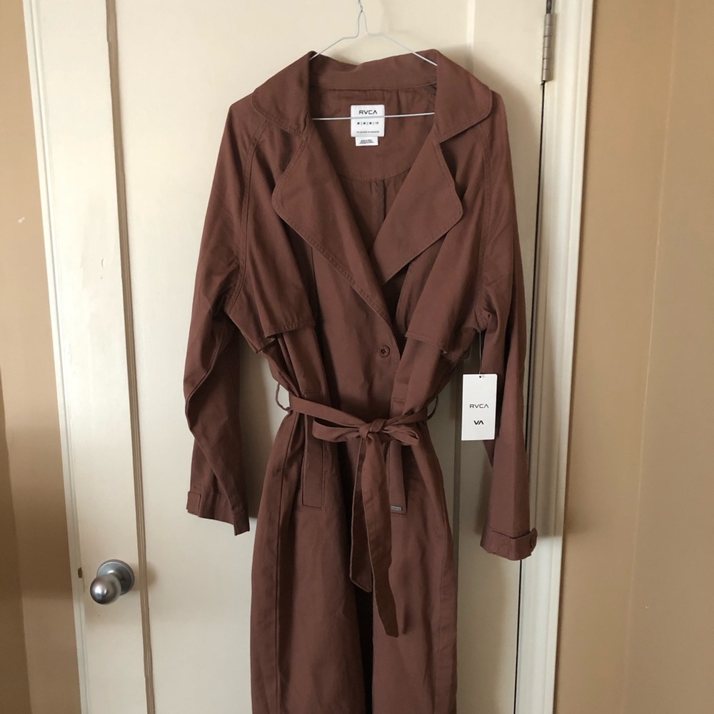 RVCA brand new trench coat